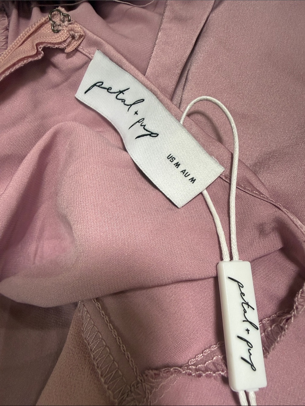NWOT Dusty Rose Pleated Flutter Sleeve Midi Dress - Picture 14 of 15